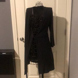 Super soft black robe!